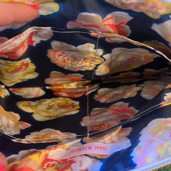 ISAAC MIZRAHI NWT clutch - Picture 2 of 5